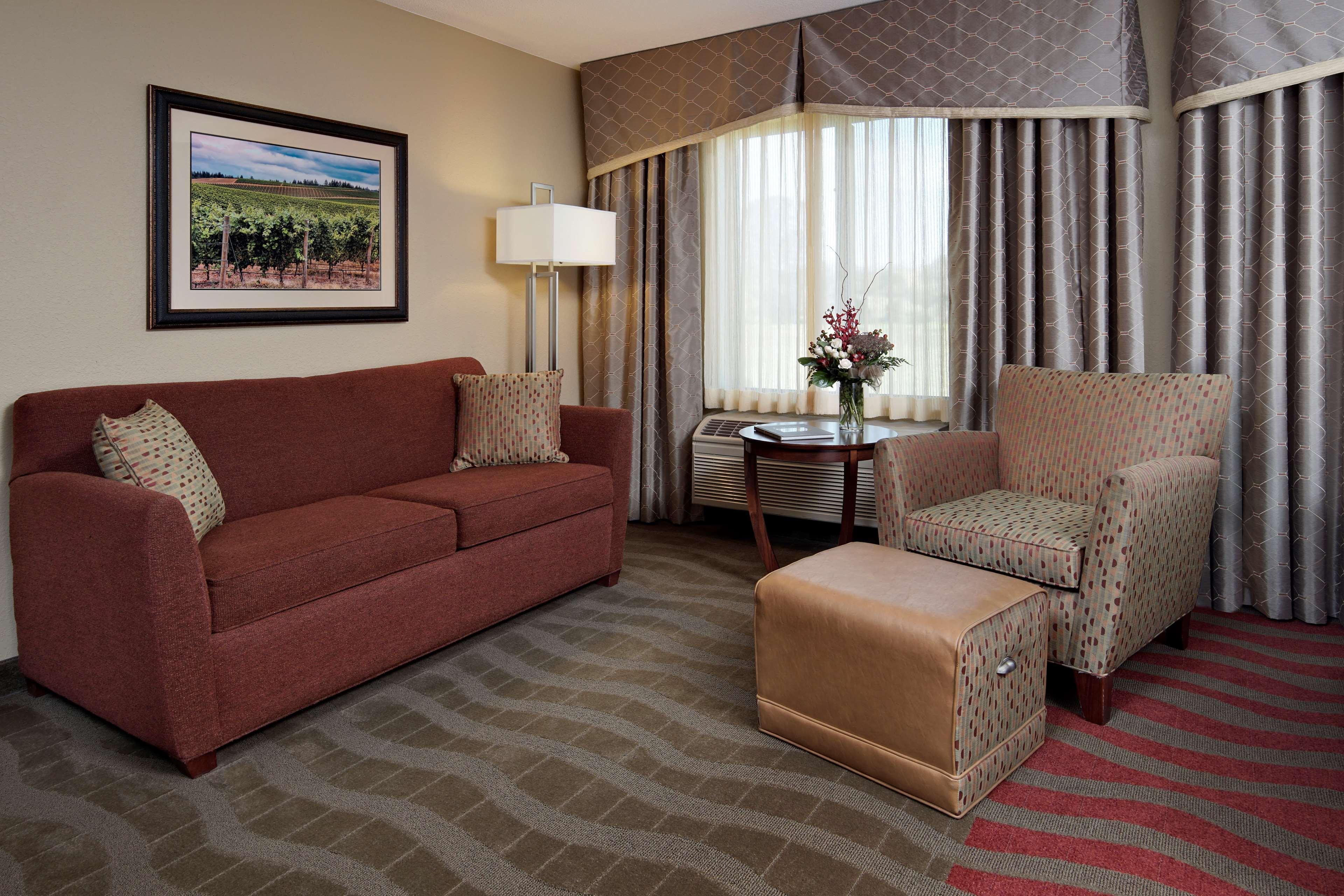 Hampton Inn & Suites Пасо-Роблес Номер фото